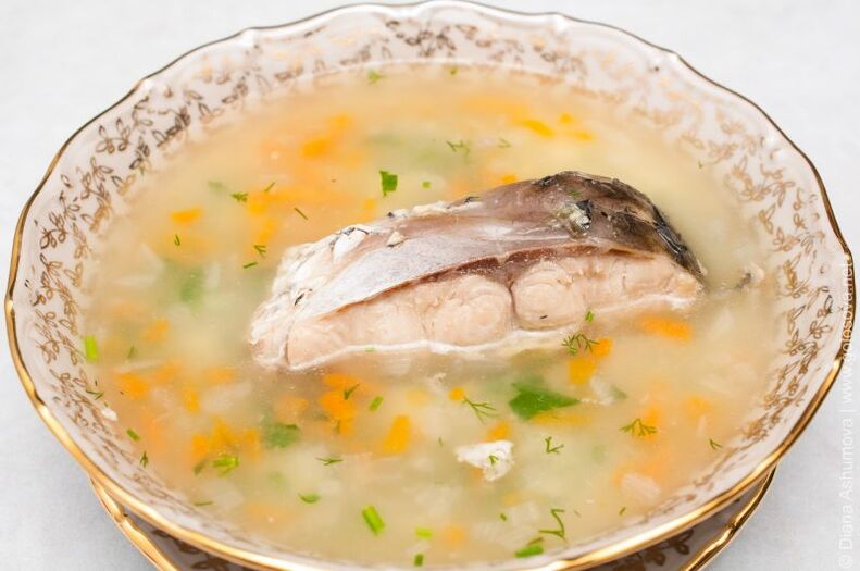 Zuppa di pesce per nutrizione 6 petali