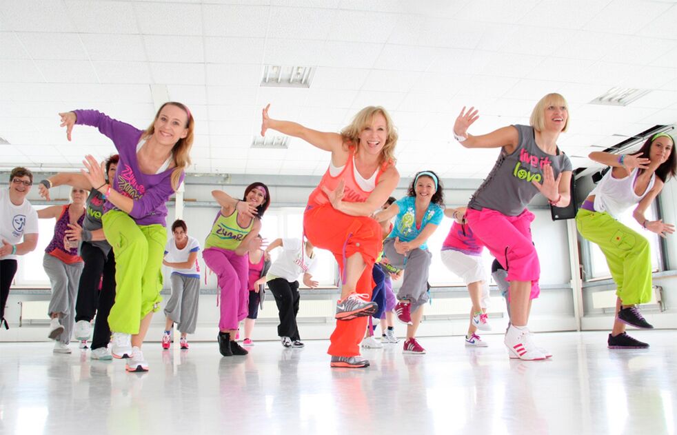 Zumba per ridurre le calorie in eccesso